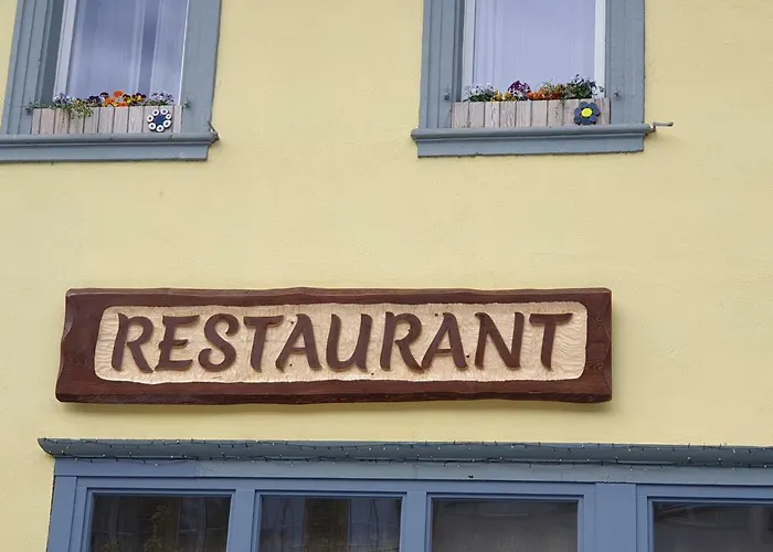 Deutsches Eck - Bayerischer Hof 로데스하임암라인